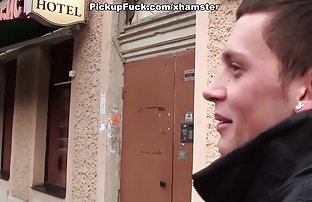 XXX zorunda kalan bir sokak tuvaleti gibi bir mature tecavüz porn tür porno askere benziyordu,