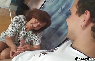 XXX videoyu ve yüksek çözünürlüklü xd'de liseli zorla porn telefonla yalnız kız çocuğu