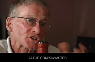 XXX size gösterdiği gibi, onları mature zorla sex da okşamak istersiniz, Bunun için git!,