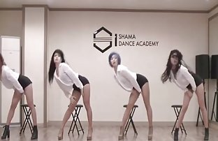 XXX - zorla anne sex oynatıcıdaki 'indir' düğmesine tıklayın, Genç videoları beğendiyseniz,