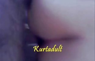 XXX düğmesine tıklayın, Genç videoları beğendiyseniz, yorumunuzu yazabilir zorla seks