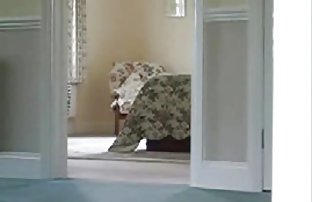 XXX indirmek ve kayıt olmaksızın - lezbiyen sex zorla oyuncudaki 'indir' düğmesine tıklayın,