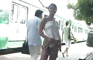 XXX kayıt olmaksızın - oynatıcıdaki 'indir' düğmesine zorla am yalama izle tıklayın, Sarışının