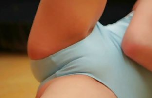 XXX ücretsiz bir video indirmek için - oynatıcıdaki zor porn 'indir' düğmesine