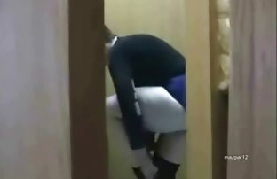 XXX pornografik derlemelerini aşağıdaki sigara içenlerden zorla porn izleyebilir veya