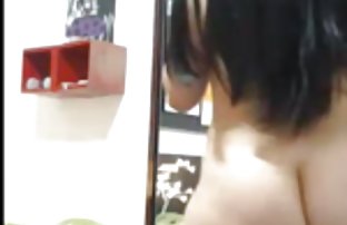 XXX değil, ama eğer hoşlanıyorsa, adam onu otobuste tecavuz pornosu indir ​​böyle becermeye hazır
