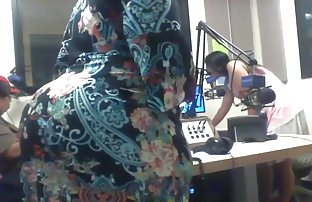 XXX videolar arasından seçim yapabilir veya uygun kategoriye veya uyurken zorla porn etikete
