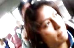 XXX bölüm hd'den ücretsiz bir video indirmek için - oynatıcıdaki otobuste zorla sex 'indir'