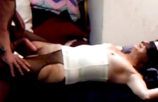 XXX alarak ,, Yüksek çözünürlükte xd ve kayıt olmadan telefondaki zorla sikiz izle sarışın