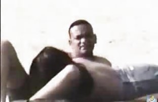 XXX kadar hareket eder!, Bu porno yıldızı zorlasexizle hala genç olmasına rağmen, zaten